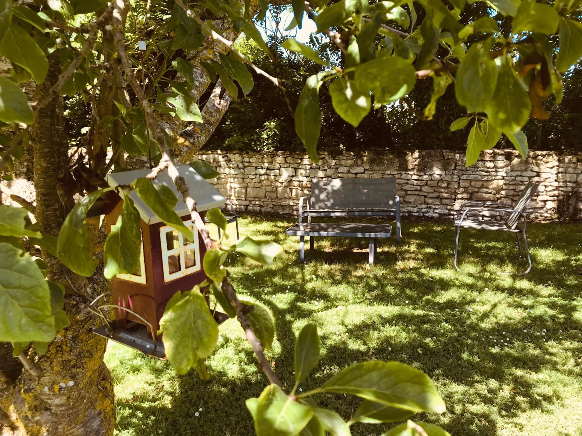 Gite Au Boom Coeur En Options Spa Et Repas Tourtenay Экстерьер фото